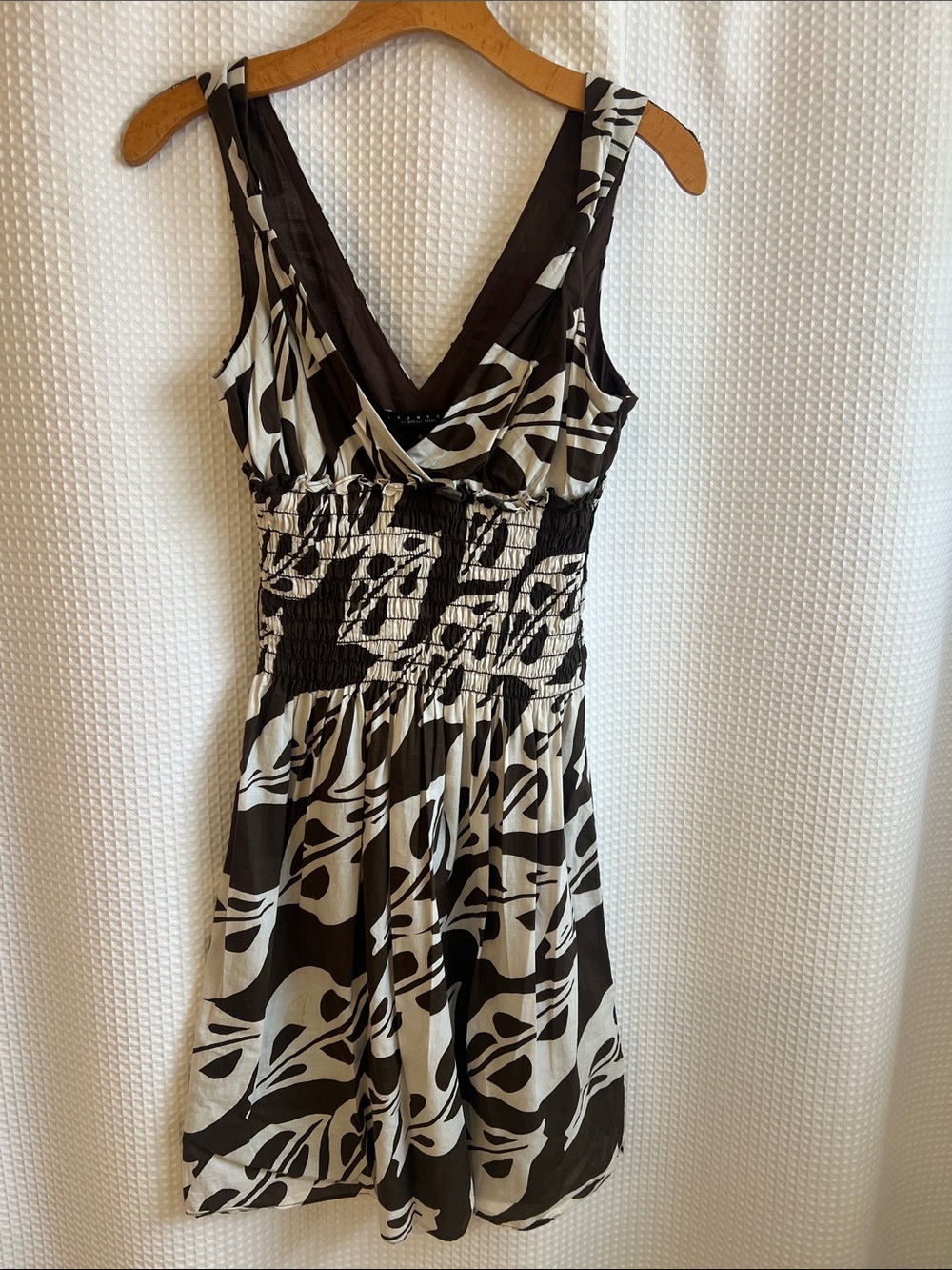Laundry Sleeveless V-Neck Smocked Waist Dress-Brown & White-made in USA-626-004
